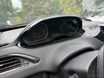 Rozpredam Peugeot 208 2013 1.2 - 5