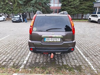 Nissan X-Trail T31 2,5 benzín - 5