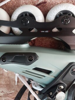 Kolieskové korčule - 5