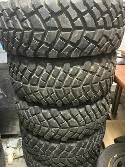 Predám Offroad pneumatiky 265 70 R15 - 5