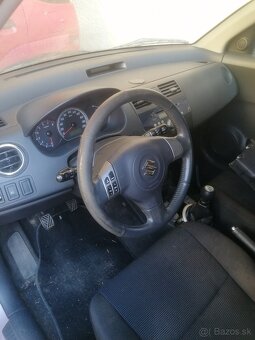 Suzuki Swift 4x4 1.3b 2008 - 5