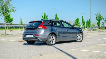 Volvo V40 D2 Momentum - 5