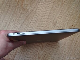 Macbook Pro 13 Touchbar 2020 (4 Thunderbolt porty) - 5