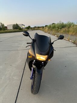 Suzuki rf600r 1995r - 5