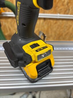 DeWalt DCD805 + Powerstack bateria - 5