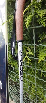 Bežecké lyže Fischer s palicami a s topánkami. - 5