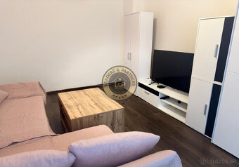 Na predaj 2iz. byt s pivnicou v Trnave na Špačinskej ulici - 5