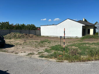 Predám stavebný pozemok v Skalici pod Rotundou - 5