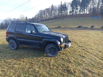 Jeep cherokee kj 2,5 CRD 4x4 - 5