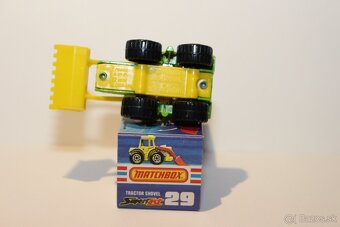Matchbox SF Tractor shovel - 5