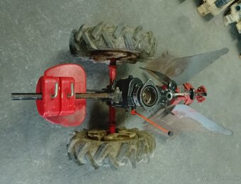Vari převodovka DSK-317 tažná náprava+závaží,pluh - 5
