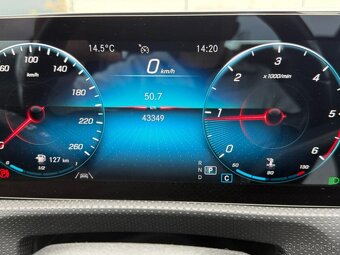 Mercedes-Benz CLA Kupé 180D A/T 42300 KM - 5