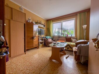 PRIESTRANNÝ RODINNÝ DOM S NÁDHERNÝM PANORAMATICKÝM VÝHĽADOM - 5