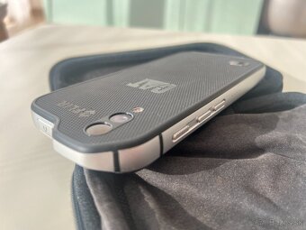 CAT S 61 Thermokamera  zanovnom stave - 5