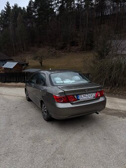 Honda city 1.4 i-DSI Benzín - 5