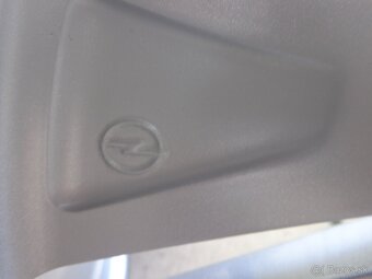 5x108 R17 Vivaro Spacetourer ProAce Jumpy orig. aludisky - 5