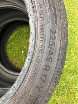 225/45 R17 - 5