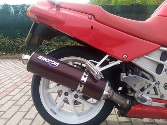 Honda VFR750 - 5