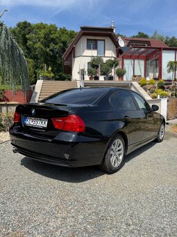 BMW E90 318i Lci - 5