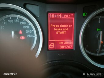 Predám alfa romeo 159 2,4 ti - 5