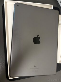Ipad 9th generation Space Gray 64GB - 5
