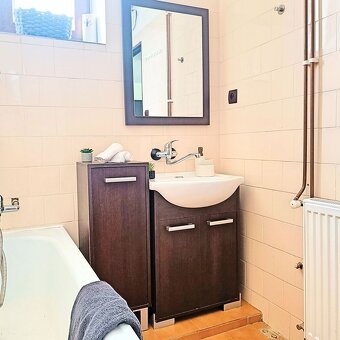 REZERVOVANÉ: Veľkometrážny 80m2 - 3 izbový byt Dlhá nad Kysu - 5