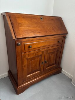 EvergreeN obývačková stena - nábytok z masívu - 5