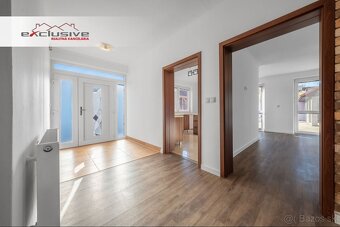 NOVOSTAVBA RD,UL.CINTORÍNSKA,FINTICE,1063 M2 POZEMOK,GARÁŽ - 5