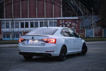 Škoda Superb 2.0 TSI 4x4 Sportline DSG - 5