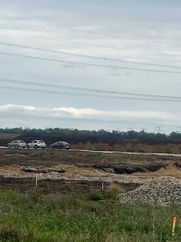 Investičná príležitosť 15 km od továrne na batéri - 5