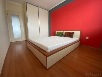 Prenájom 3 izbového bytu - 5