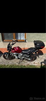 YAMAHA  FZ6 - 5