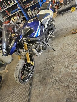 Suzuki GSX-R 1000 K4 - 5