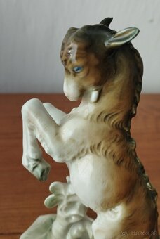 Porcelánová soška - CARL ENS - 5