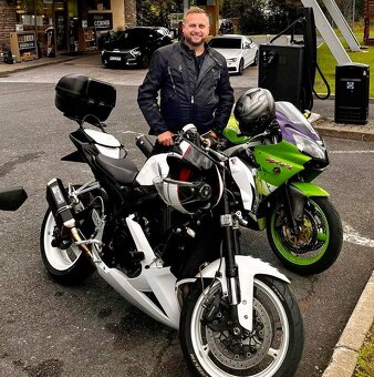 Streetfight suzuki GSXR 600 K8 - 5