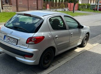 Predám Peugeot 206 + - 5