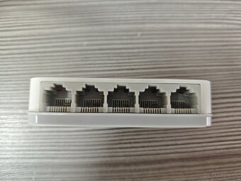 Wi-fi router + switch - 5