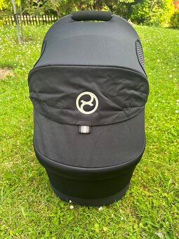 CYBEX HLBOKÁ VANIČKA AVI SPIN - MOON BLACK - 5