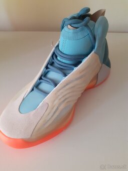 ADIDAS YZY QNTM - 5