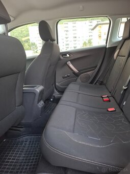 Peugeot 2008 1.2 VTi 60kW 2013 - 5