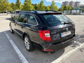 Škoda Superb Combi 4x4 - 5
