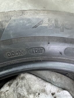 Michelin alpine 5 215/65 R17 - 5