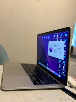 MacBook Pro 2019 - 5