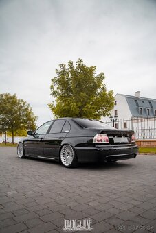 Bmw e39 sedan - 5