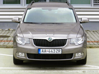 Škoda Superb Combi 2.0 TDI CR 140k Elegance DSG - 5