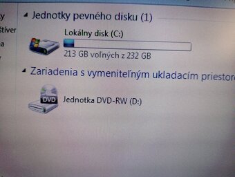 predám notebook TOSHIBA SATELLITE L650 , Windows 7. - 5
