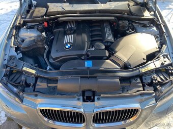 Predám BMW e92 330i - 5