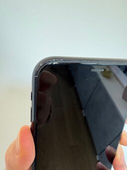iPhone XR 128GB (Black) - 5