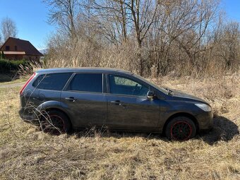 Predám Ford focus 2010 (66 KW) - 5