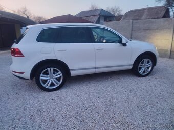 Wolksvagen Touareg 3.0 V6 TDI 240K - 5